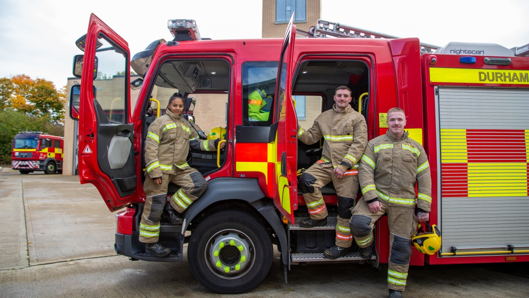 County Durham and Darlington Fire and Rescue Service (CDDFRS) is recruiting apprentice firefighters.